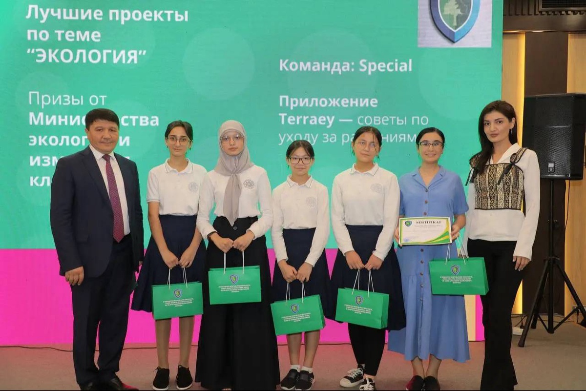 Подведены итоги международного конкурса Technovation Girls Uzbekistan