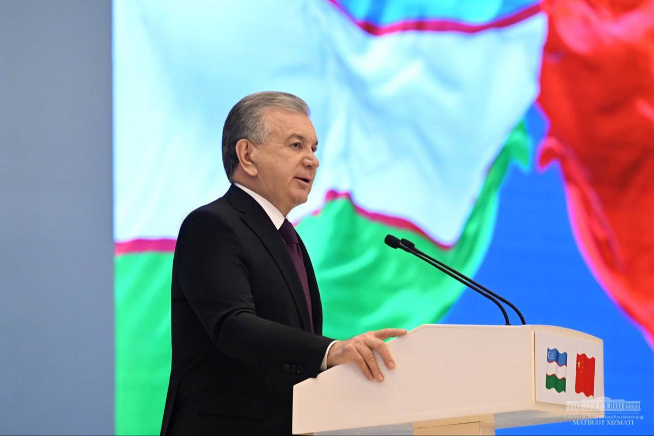 Словарь английский узбекский. Узбекский китайский перевод. Таджикский словарь. Узбекский китайский перевод. Словарь английский узбек язык.