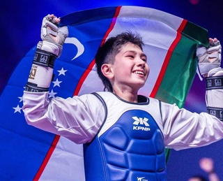 Молодые таэквондисты Узбекистана успешно стартовали на чемпионате мира