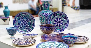 Тез орада Риштон дунёнинг таниқли кулолларини жамлайди