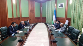 Абдулазиз Комилов Покистоннинг Фавқулодда ва Мухтор Элчисини қабул қилди