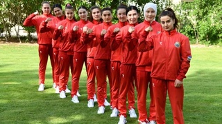 Bokschi qizlarimiz qitʼa chempionatini 8 ta medal bilan yakunlashdi