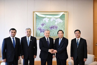 The President of the Republic of Uzbekistan meets with the Speaker of the House of Representatives of Japan’s Parliament