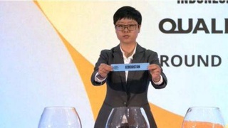 Намечаются поездки девушек в Таиланд и Вьетнам