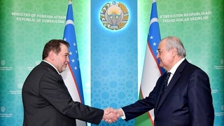 Abdulaziz Kamilov receives Russia’s FM