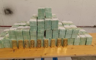 Венгрия Орбан даврида мусодара қилинган олтин ва нақд пулларини Украинага қайтарди