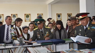 В Термезе ветераны армии встретились с молодежью