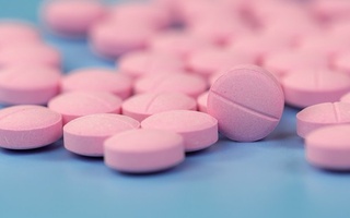 JSST COVID-19 ga qarshi ikkita yangi dori vositasini tasdiqladi