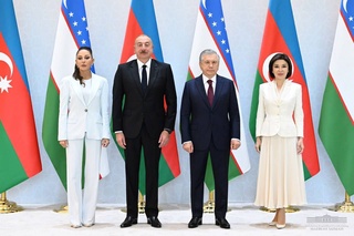 A solemn welcoming ceremony of the President of Azerbaijan takes place
