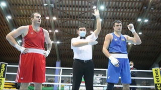 Наши боксеры не перестают удивлять