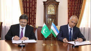 Узбекистан - Пакистан: обсуждены двусторонние отношения в железнодорожной сфере