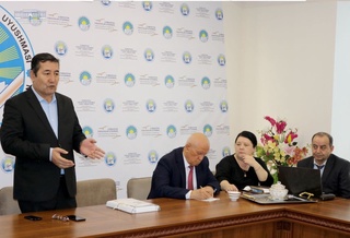 “Клеопатра” тарихий романи муҳокамаси бўлиб ўтди