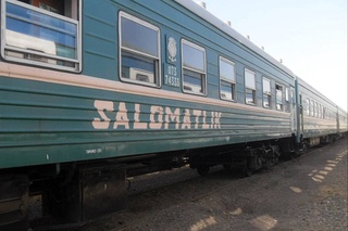 Медико-санитарный поезд «Саломатлик» отправился в Каракалпакстан