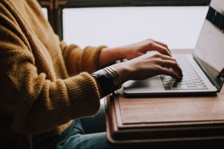 Давлат ОТМларига ўқишни кўчириш учун онлайн ариза юбориш бошланди