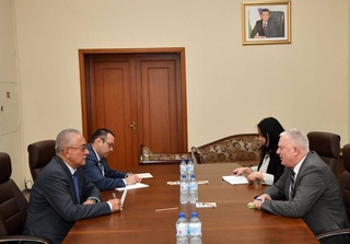 Исматулла Иргашев провел встречу со старшим советником УВКБ ООН