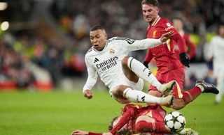 «Реал» проиграл «Ливерпулю» на выезде, Мбаппе и Салах не забили пенальти