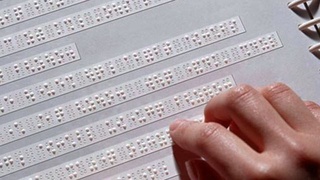 Илк бор кўзи ожизлар учун 10-11 синф дарсликлари чоп этилмоқда