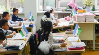 В Узбекистане с 26 мая временно приостановят ряд услуг по переводу и приему школьников
