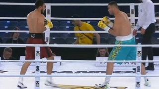 Лазизбек Муллоҷонов дар набард дар вазни вазнин Нурсултон Аманҷоловро нокаут кард