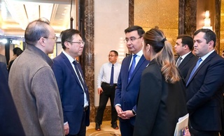 Операторони бузарги сайёҳии Чин ба татбиқи хатсайрҳои сайёҳӣ дар Ӯзбекистон оғоз мекунанд