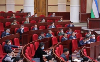 Штраф за неполучение страхового полиса водителем авто уменьшится в два раза