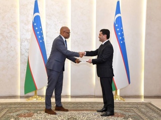 СІМ басшысы Серра-Леоне Елшісінен сенім грамотасын қабылдады