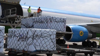 Боз як миллион доза ваксинаи ZF-UZ-VAC2001 ба Ӯзбекистон оварда шуд