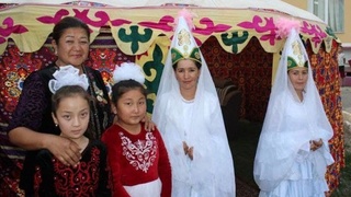 Фестиваль кыргызско-узбекской дружбы прошел в Уйчинском районе