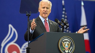 Jo Bayden davlat qarzi bilan bog'liq vaziyat tufayli ikki davlatga tashrifini bekor qildi