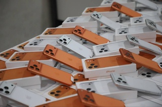 В аэропорту Ташкента задержан гражданин с 95 незадекларированными телефонами на сумму более 1 млрд сумов