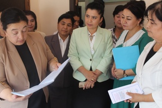 Қўмита раиси бекободлик аёллар билан учрашди