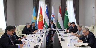 Взгляд из Душанбе: Узбекистан и Таджикистан не могут развиваться обособленно, без взаимной дружбы и сотрудничества