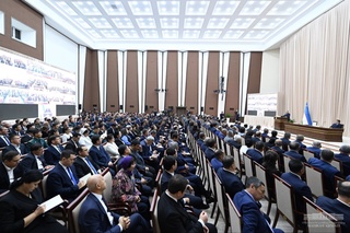 Mutasaddilarga shahar shifoxonasi qurilishini jadallashtirishga koʻrsatma berildi