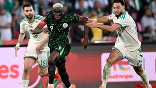 Виктор Осимхен помог Нигерии одолеть Алжир на Кубке Африки