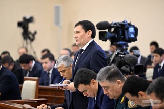 Темир йўл қатновлари кўпайтирилади