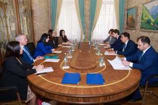 В Самарканде подписан меморандум о взаимопонимании между Узбекистаном и Азербайджаном в сфере туризма