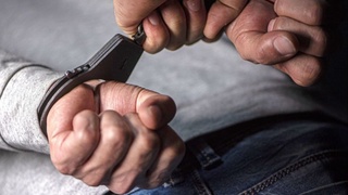 Наманганда мактаб ўқитувчисига нисбатан жиноят иши қўзғатилди