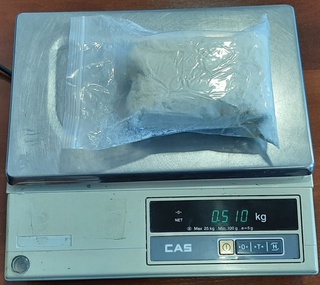 Йирик миқдордаги синтетик гиёҳвандлик воситасининг контрабандасига чек қўйилди