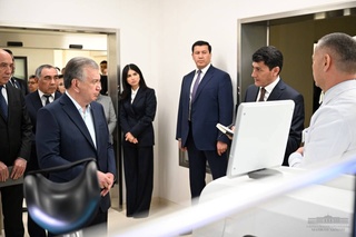 Президент замонавий тиббиёт марказини бориб кўрди