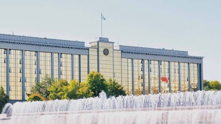 Дар Девони Вазирони Ҷумҳурии  Ӯзбекистон