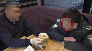 Старший лейтенант и подполковник Национальной гвардии арестованы при получении взятки