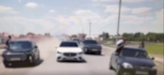 Қорақалпоғистон: қонун-қоидага риоя қилмаган тўй кортежи иштирокчилари жазоланди