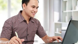 Ўқитувчилар ноутбук ва планшетлар билан тўлиқ таъминланади