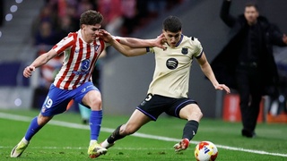 «Атлетико» громит «Барселону» в полуфинале Copa del Rey за тайм