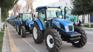 Египетте Өзбекстан технологиялары тийкарында трактор ислеп шығарыў жойбары әмелге асырылады