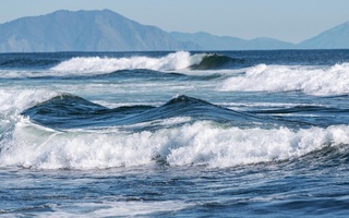 Мозамбик қирғоқларида кема чўкиб кетди, 90 дан ортиқ одам ҳаётдан кўз юмди