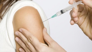 Греция аҳолини коронавирусдан ҳимоя қилиш йўлини топди