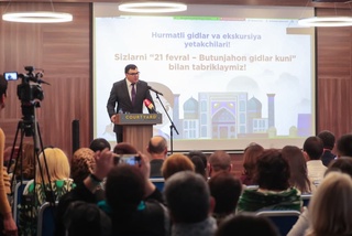 Азиз Абдуҳакимов Ўзбекистон гидларини Бутунжаҳон гидлар куни билан табриклади