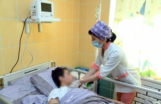 Beshinchi qavatdan yiqilgan bemorda jarrohlik amaliyoti muvaffaqiyatli oʻtkazildi