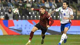 Англия громит Грецию в Афинах, а Норвегию тащит юный Нуса